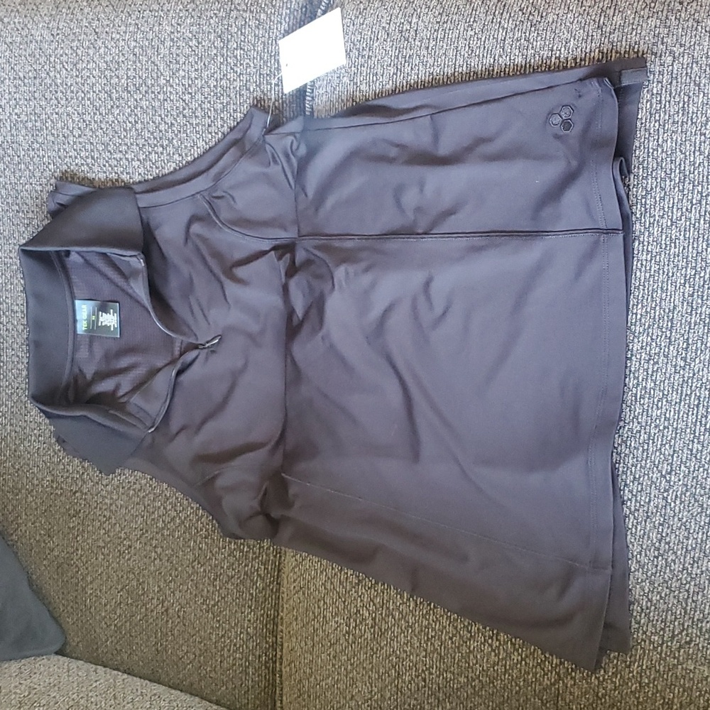 NWT- Tek Gear Sleeveless Golf Shirt - Size XS